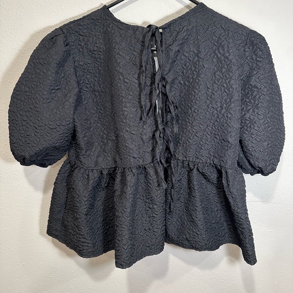 Tops - Picture 2 of 2